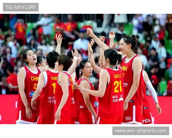 中国女篮热身赛三胜国际女篮联队,备战世界杯资格赛 中国女篮热身赛三胜国际女篮联队,备战世界杯资格赛